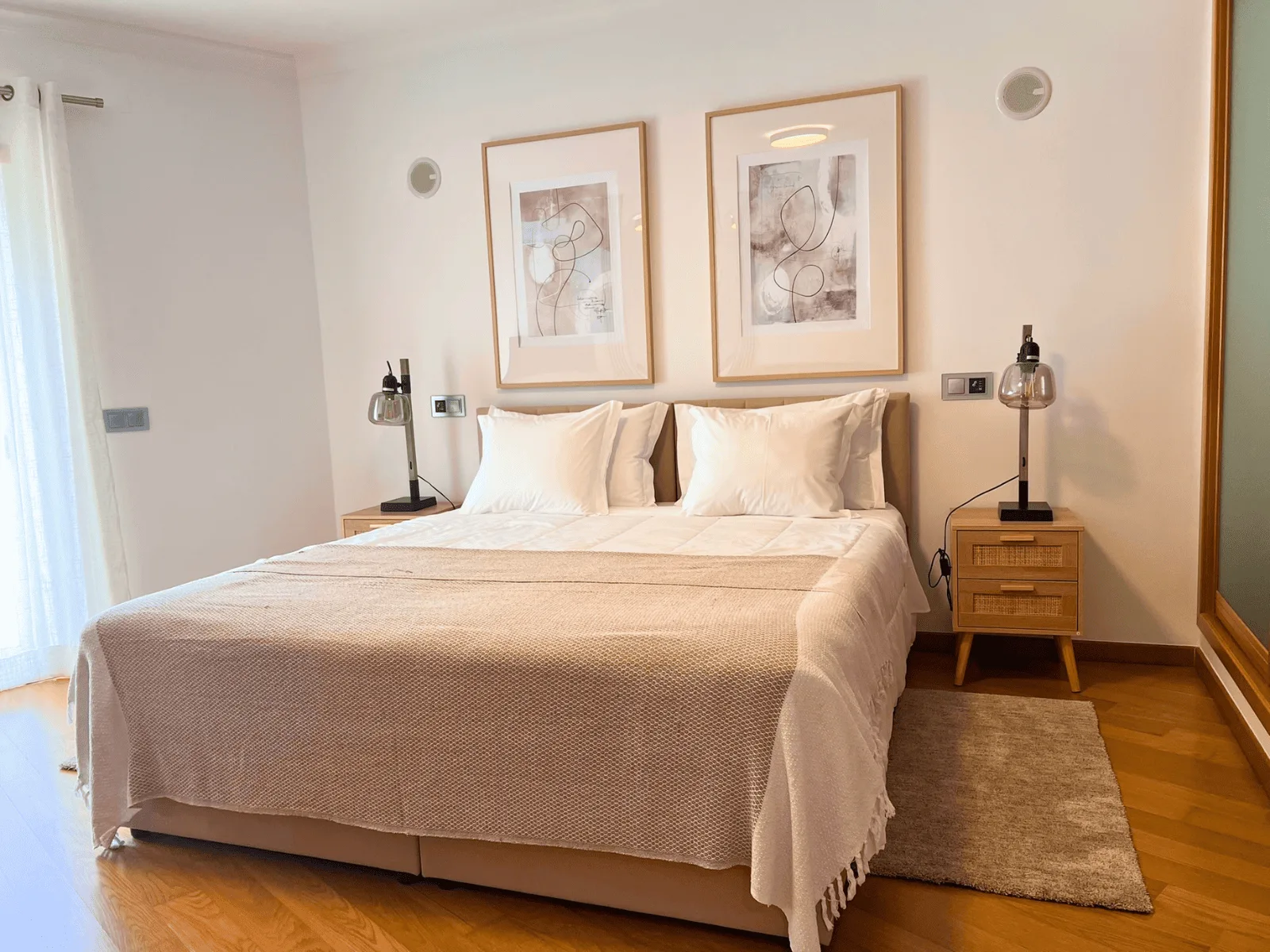 Timeless Beach IV — interior 26